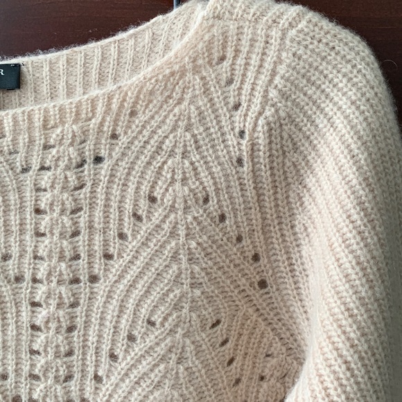 Ann Taylor sweater - Picture 2 of 6